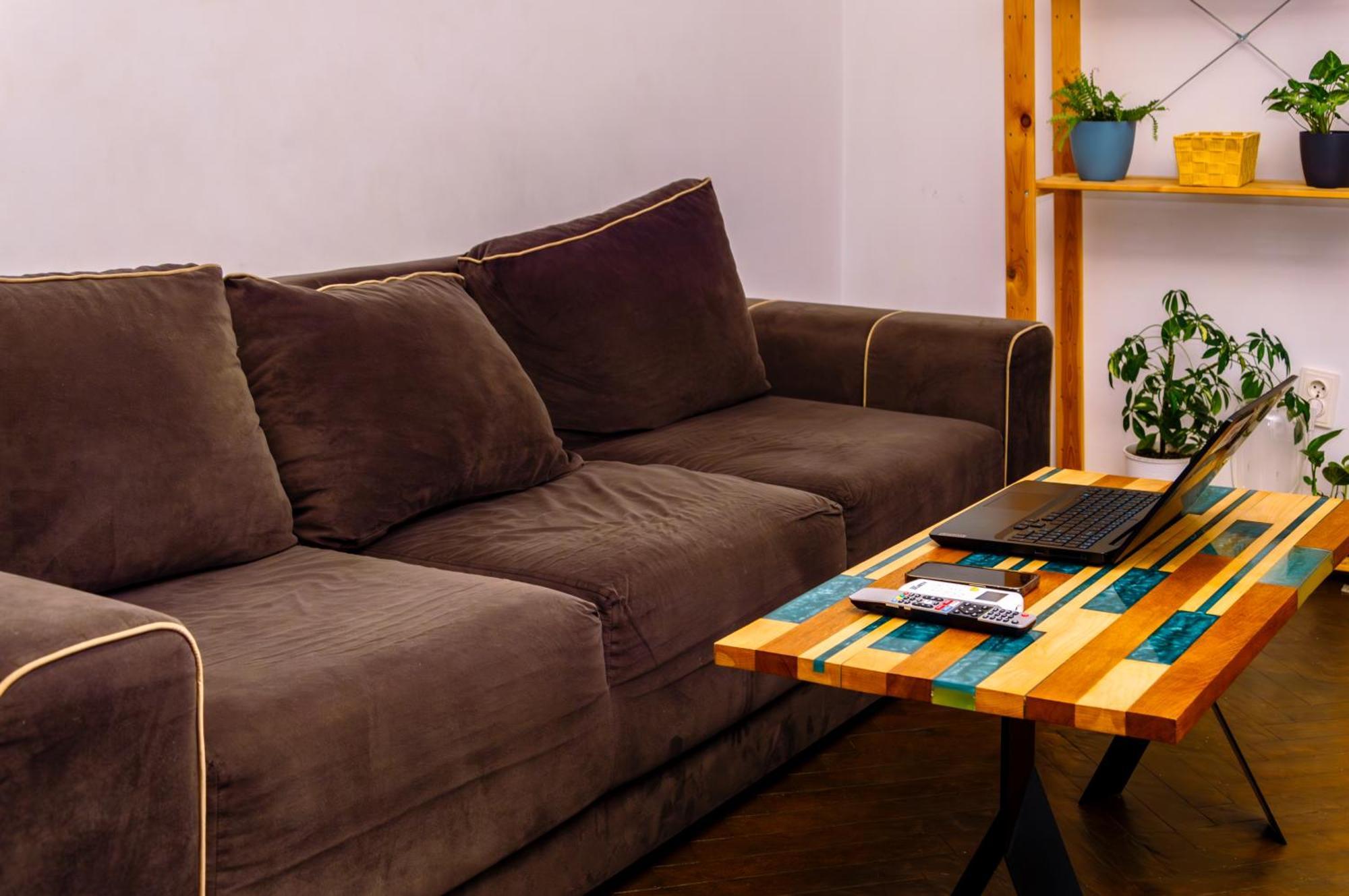 Zaza Apartament - Central Area, With Balcony Targu Jiu Luaran gambar
